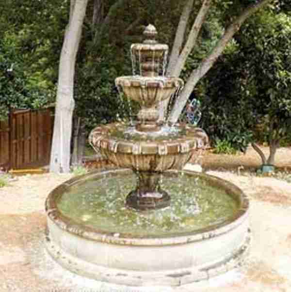 Giannini Garden Jardin Three Tier Pond Fountain
