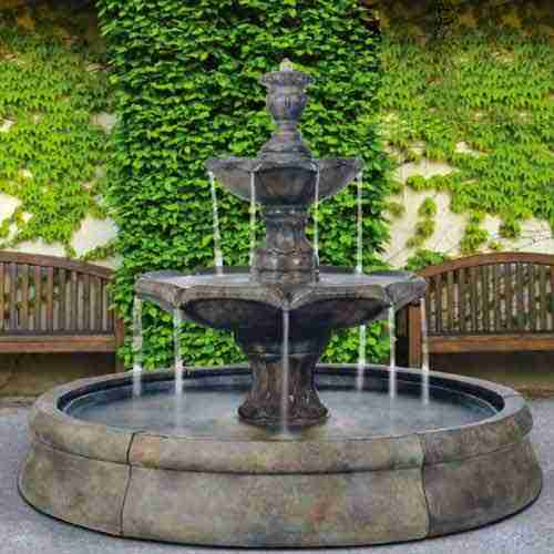 Finial Spill Fountain in Crested Basin