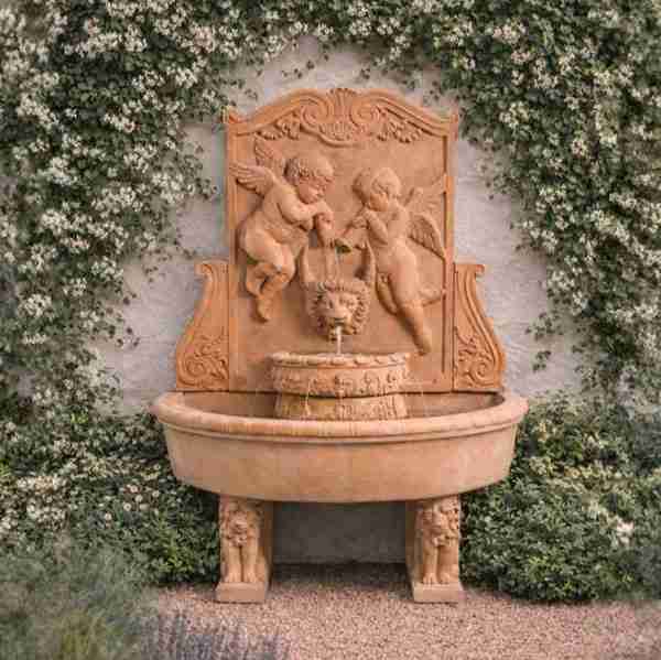Fiore Cherub Wall Fountain