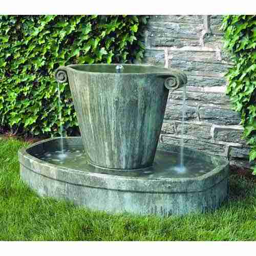 Campania Anfora Fountain
