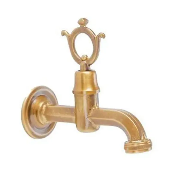 Giannini Garden Piazza Water Spout GI-42